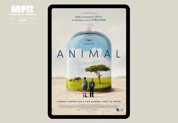 affiche du film animal sous cloche avec deux enfants et des